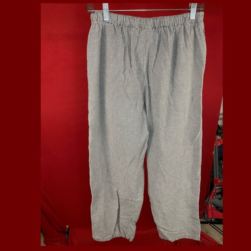 Long pants - Picture 2 of 5